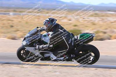 media/Dec-10-2023-SoCal Trackdays (Sun) [[0ce70f5433]]/Turn 9 Inside Set 2 (1115am)/